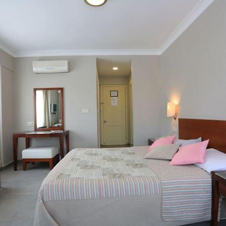 מוגלה Summer Otel מראה חיצוני תמונה
