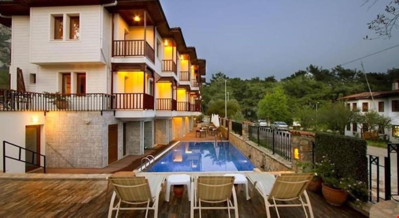 מוגלה Summer Otel מראה חיצוני תמונה