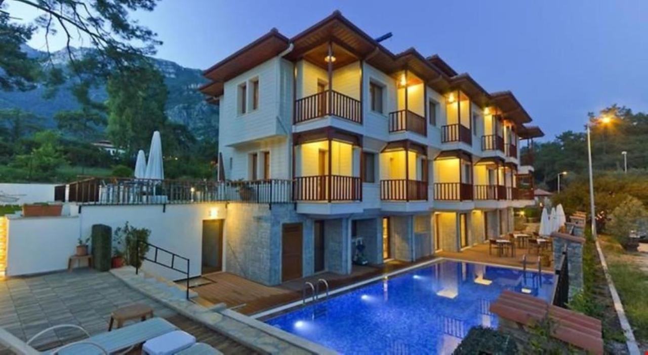 מוגלה Summer Otel מראה חיצוני תמונה